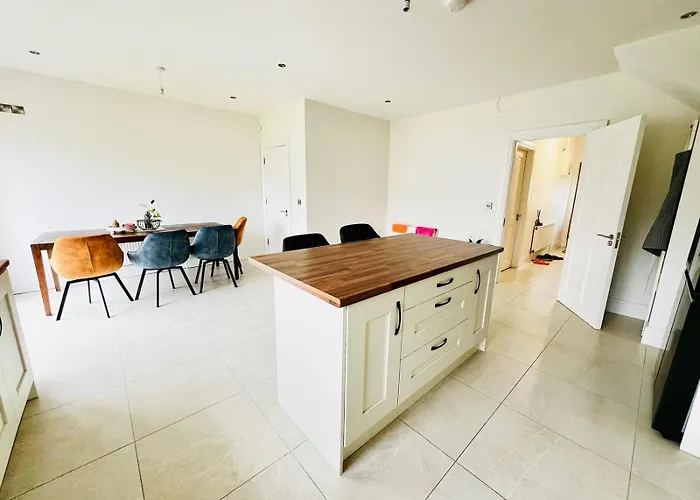 In Oda ve Kahvaltı Limerick Junction